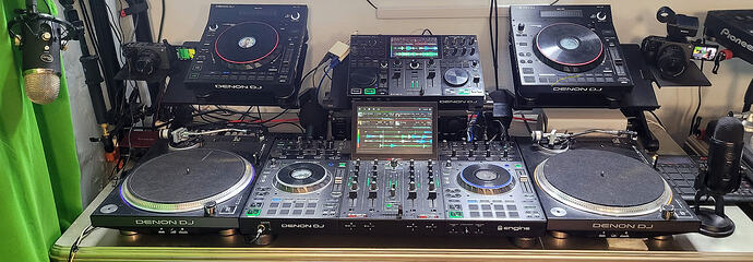 vodcastent_my_denon_hardware_1000028200