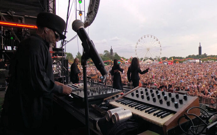 Jazzy B Denon DJ Mixer