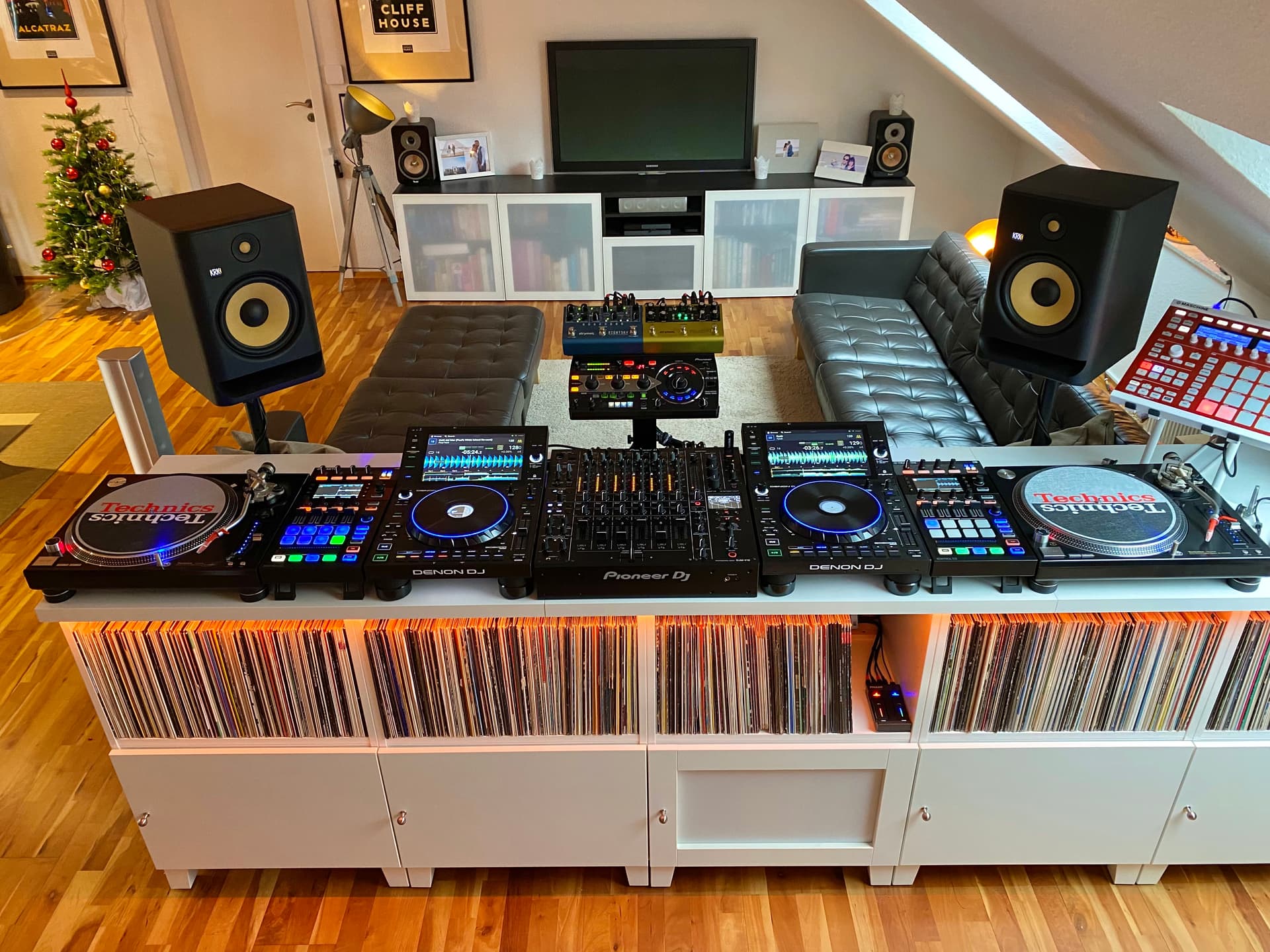 Show Your Home DJ Booth Part 1 Page 16 DJ Lounge Engine DJ 